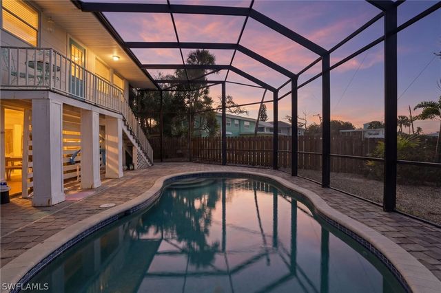 5356 Avenida Pescadora, Fort Myers Beach, FL 33931