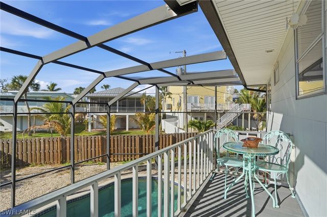 5356 Avenida Pescadora, Fort Myers Beach, FL 33931