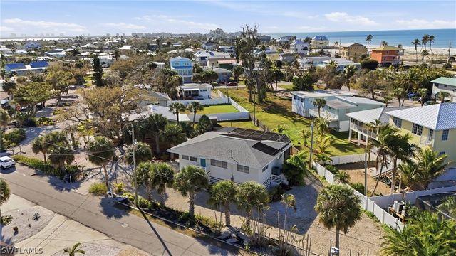 5356 Avenida Pescadora, Fort Myers Beach, FL 33931