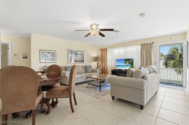 5356 Avenida Pescadora, Fort Myers Beach, FL 33931