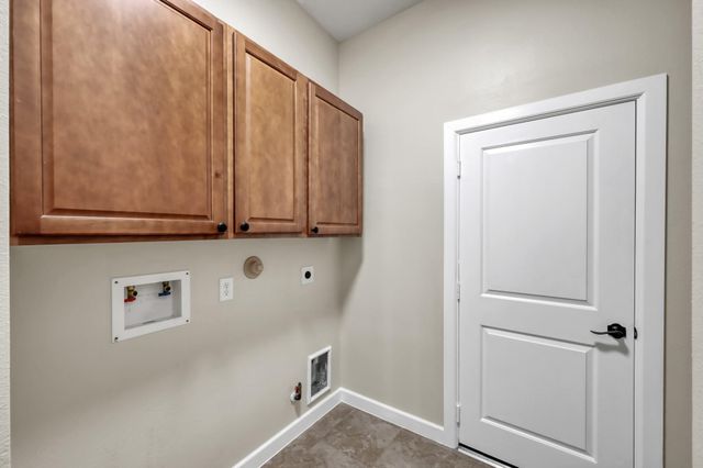 31507 Boulder Cliff Lane, Spring, TX 77386