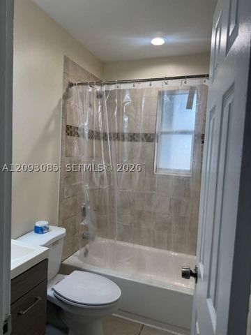 9332 SW 40th Ter 9332, Miami, FL 33165
