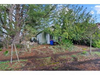 1138 Ne 73RD Ave, Portland, OR 97213