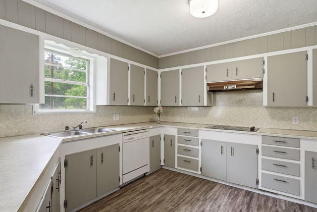 155 Angela Lane, Henderson, TX 75654