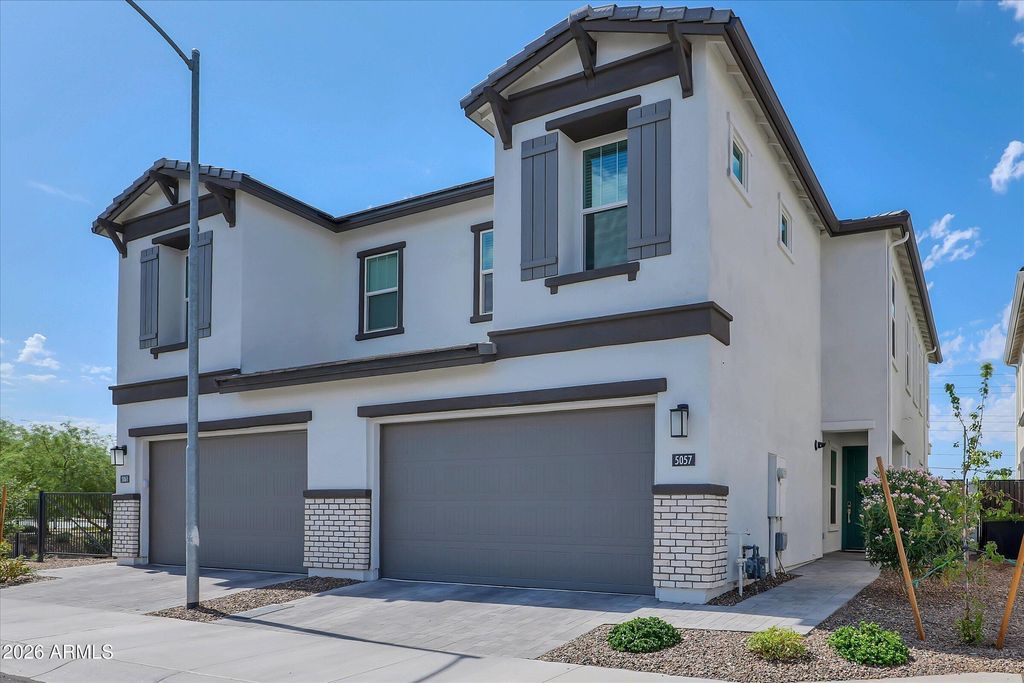 5057 E WOODRIDGE Drive, Scottsdale, AZ 85254