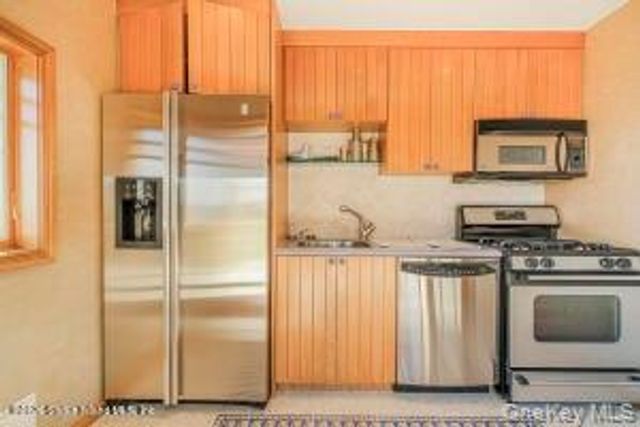 50 Wakefield, Staten Island, NY 10312