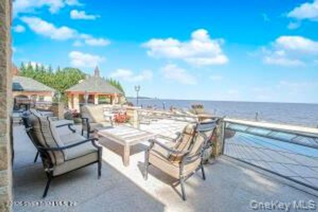 50 Wakefield, Staten Island, NY 10312