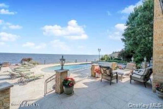 50 Wakefield, Staten Island, NY 10312