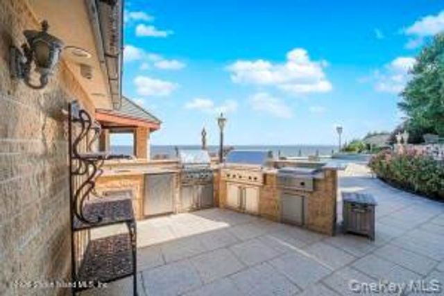 50 Wakefield, Staten Island, NY 10312
