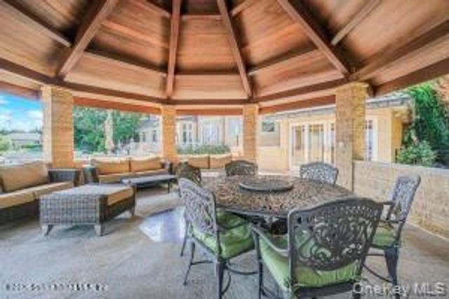 50 Wakefield, Staten Island, NY 10312