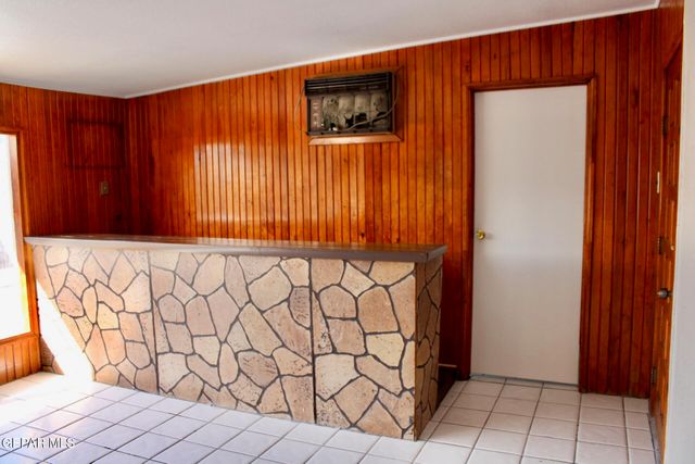 961 WYATT Drive, El Paso, TX 79907