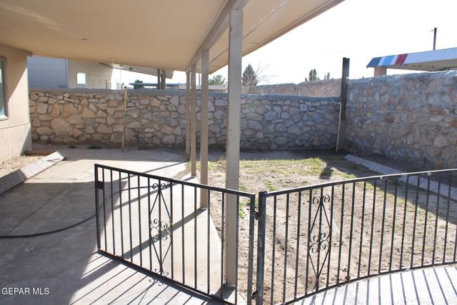 961 WYATT Drive, El Paso, TX 79907