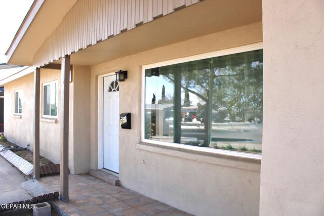 961 WYATT Drive, El Paso, TX 79907