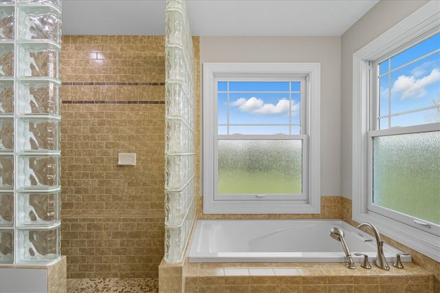 3679 Tamerry Court, Saline, MI 48176
