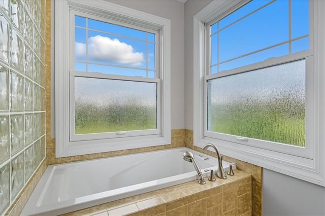 3679 Tamerry Court, Saline, MI 48176