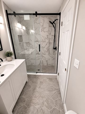 198 Uxbridge Rd, Sutton, MA 01590