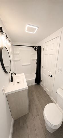 198 Uxbridge Rd, Sutton, MA 01590