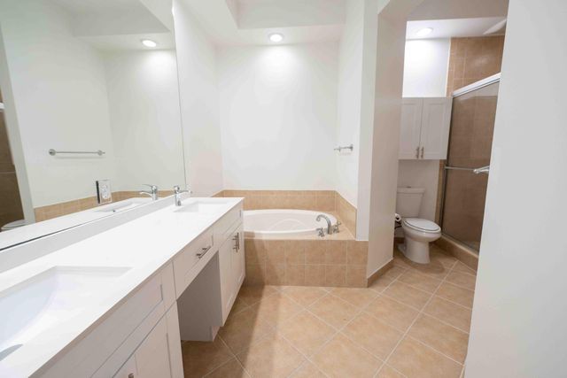 2925 NW 126th Avenue 428-1, Sunrise, FL 33323