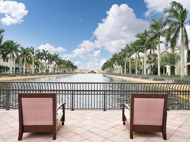 2925 NW 126th Avenue 428-1, Sunrise, FL 33323