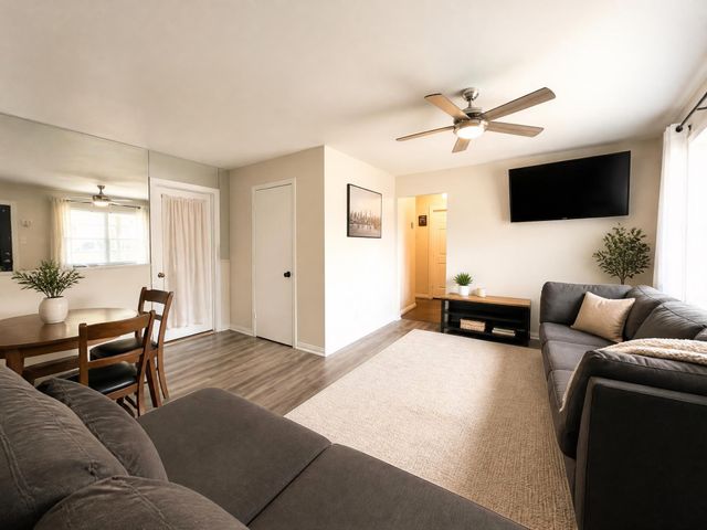 12937 Orleans Street, Houston, TX 77015