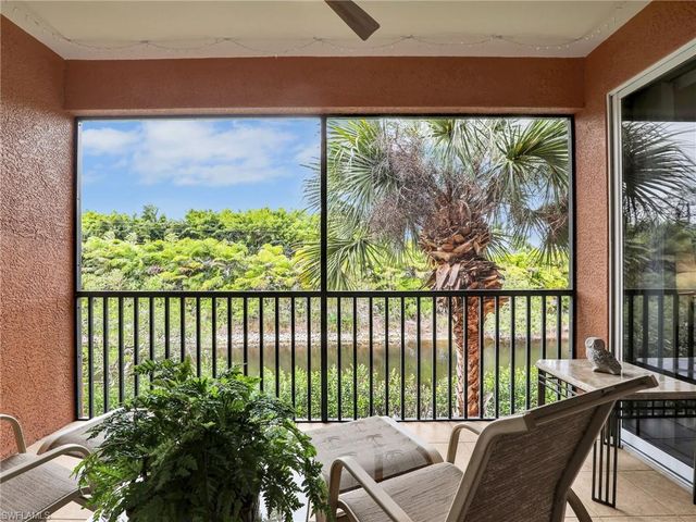 10025 Heather LN 704, Naples, FL 34119