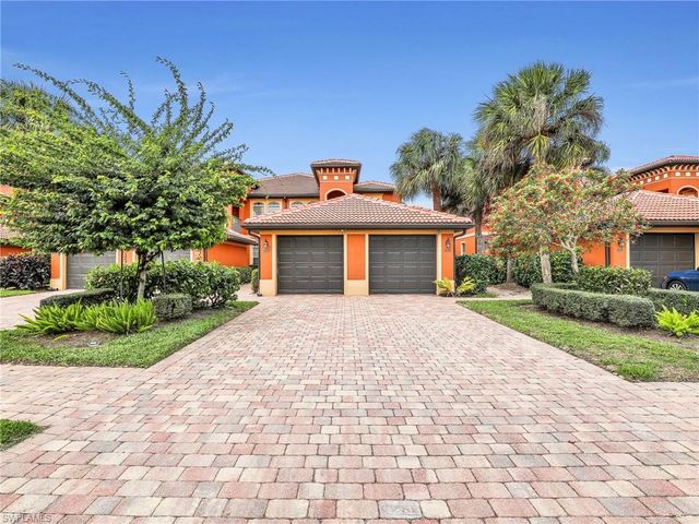 10025 Heather LN 704, Naples, FL 34119