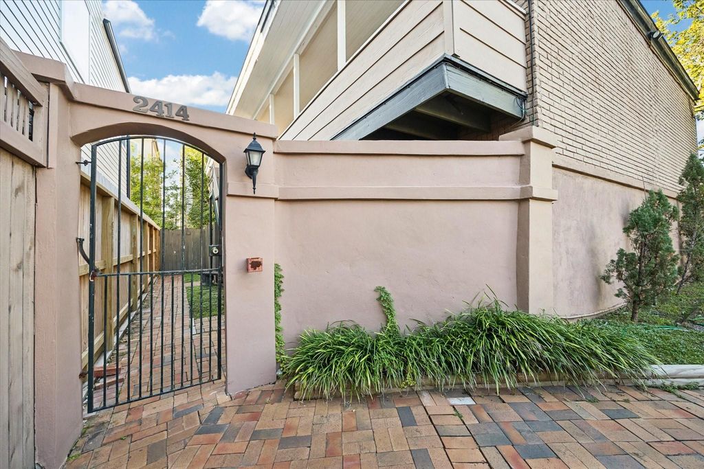 2414 Morse Street, Houston, TX 77019