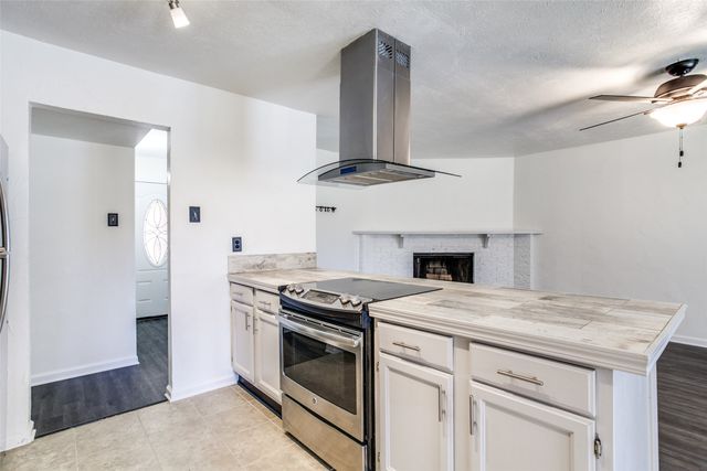 551 Hightrail Drive, Allen, TX 75002