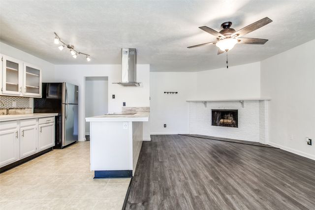 551 Hightrail Drive, Allen, TX 75002