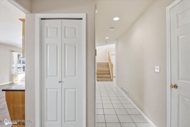 10935 Northfleet Drive, Anchorage, AK 99515