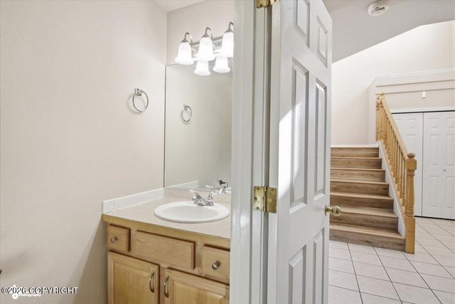 10935 Northfleet Drive, Anchorage, AK 99515