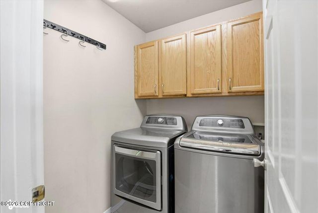 10935 Northfleet Drive, Anchorage, AK 99515