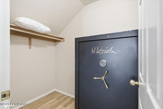 10935 Northfleet Drive, Anchorage, AK 99515