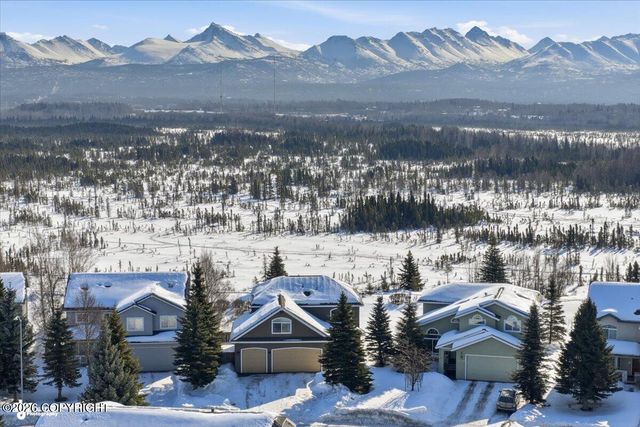 10935 Northfleet Drive, Anchorage, AK 99515