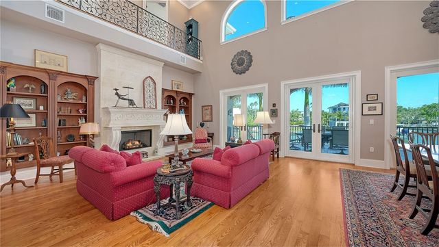 975 WHITAKERS LANE, Sarasota, FL 34236