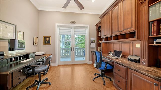 975 WHITAKERS LANE, Sarasota, FL 34236