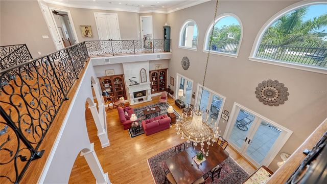 975 WHITAKERS LANE, Sarasota, FL 34236