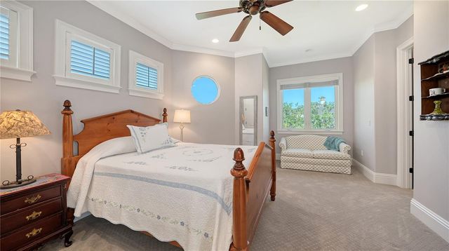 975 WHITAKERS LANE, Sarasota, FL 34236