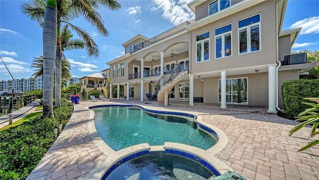 975 WHITAKERS LANE, Sarasota, FL 34236