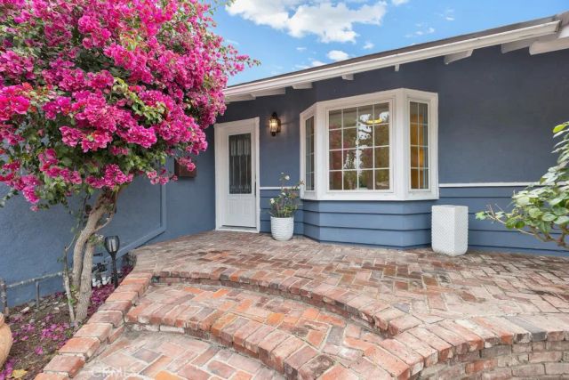 17904 Tulsa Place, Granada Hills, CA 91344