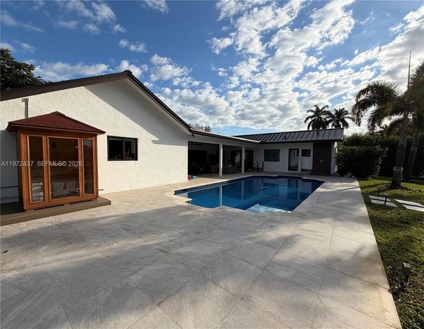 11300 NW 5th St, Plantation, FL 33325