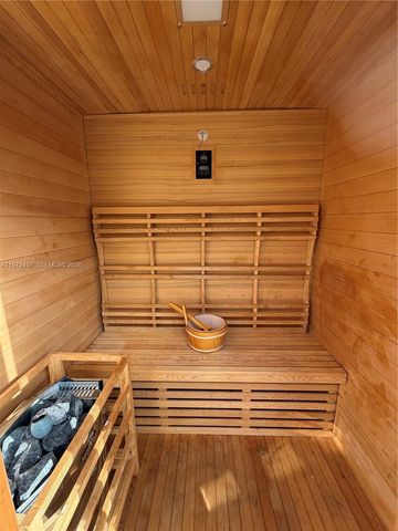 11300 NW 5th St, Plantation, FL 33325