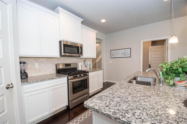 531 Carleton Place, Locust Grove, GA 30248