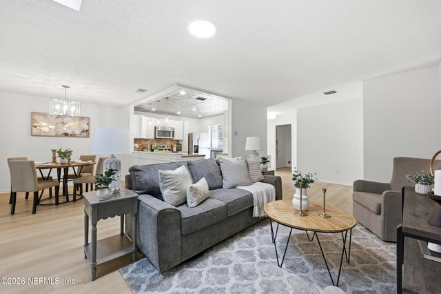 140 BERMUDA Court, Ponte Vedra Beach, FL 32082