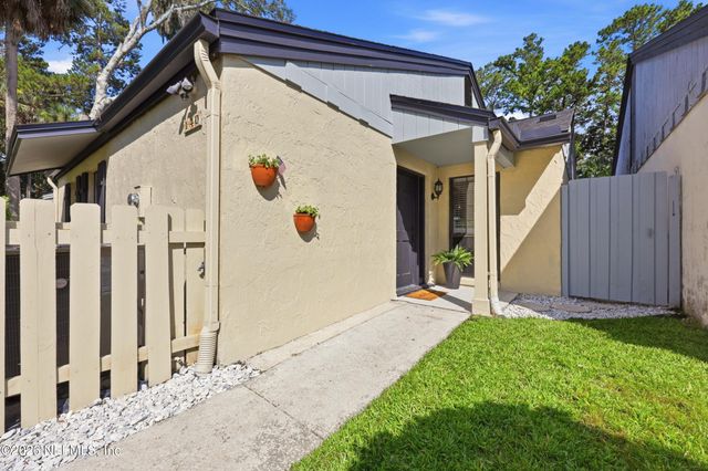 140 BERMUDA Court, Ponte Vedra Beach, FL 32082