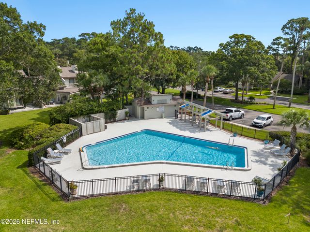 140 BERMUDA Court, Ponte Vedra Beach, FL 32082