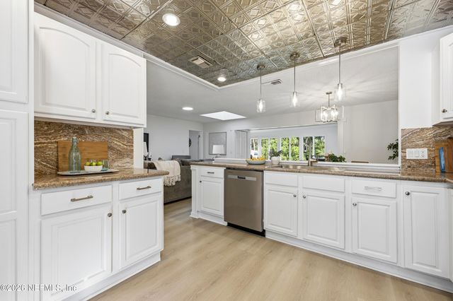 140 BERMUDA Court, Ponte Vedra Beach, FL 32082