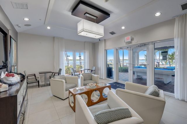 2700 N Federal Highway 303, Boynton Beach, FL 33435