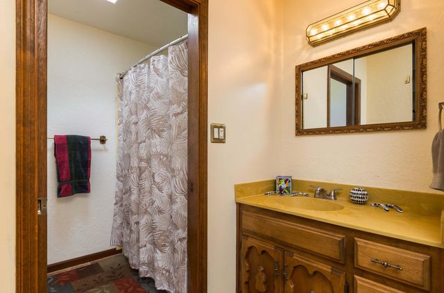 12100 Calle Zagal NE, Albuquerque, NM 87111