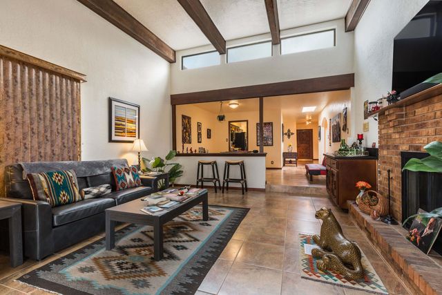 12100 Calle Zagal NE, Albuquerque, NM 87111